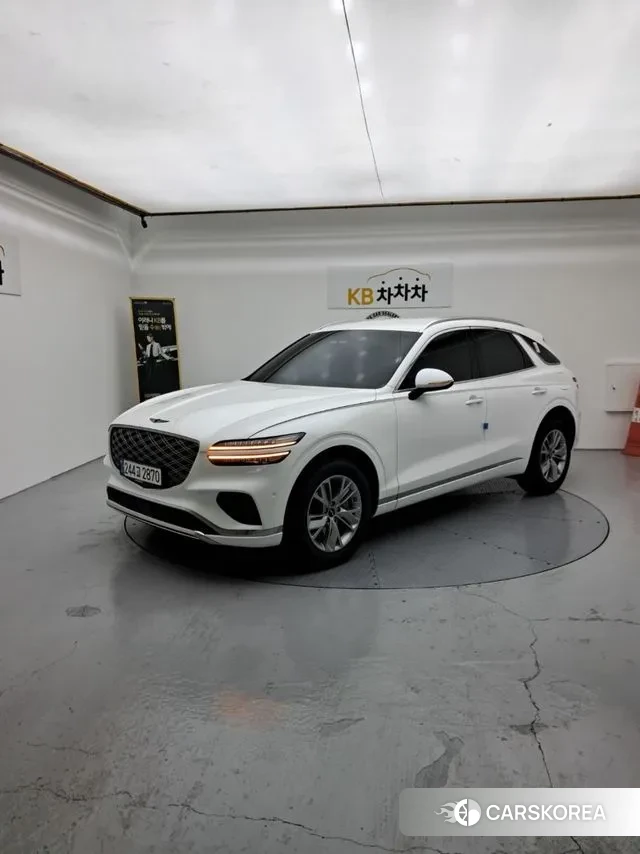 Genesis GV70 2025 Жемчужный цвет из Кореи