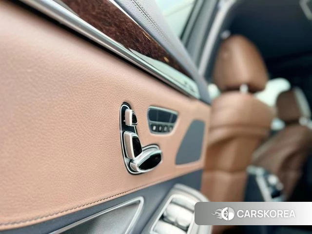 Mercedes-Benz S-class 2021 Черный из Китая