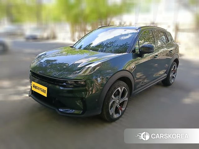 Lynk 06 2022 Зеленый из Китая