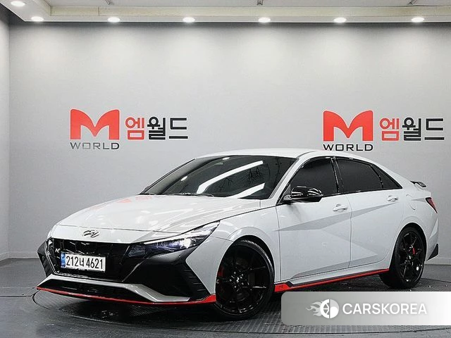 Hyundai Avante (CN7) 2022 Серебристо-серый из Кореи