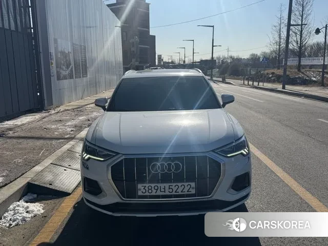 Audi Q3 (F3) 2020 Белый из Кореи