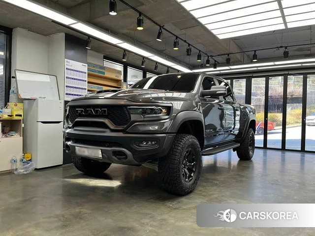 Dodge Lampicup 2022 Серый из Кореи