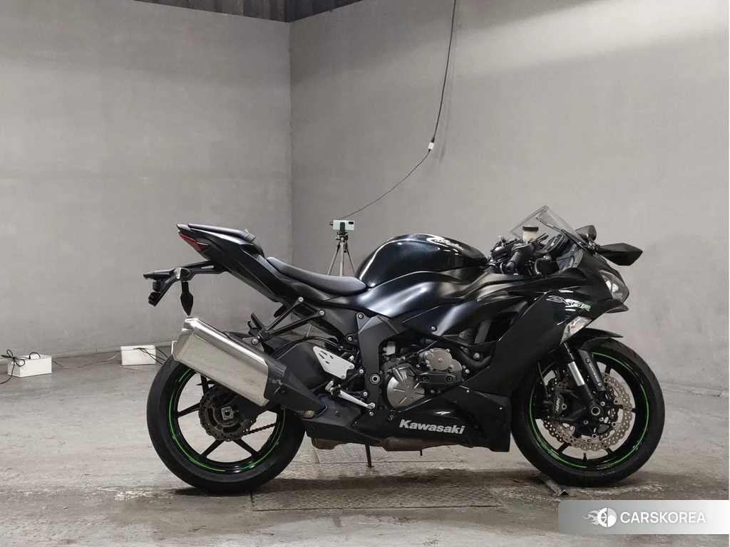 Проданный Kawasaki ZX-6R NINJA 2019 из Японии, фото 2