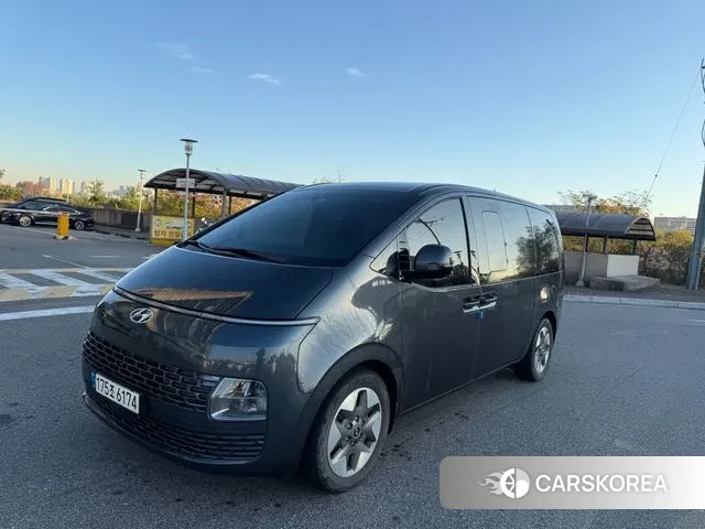 Hyundai Staria 2022 Черный из Кореи