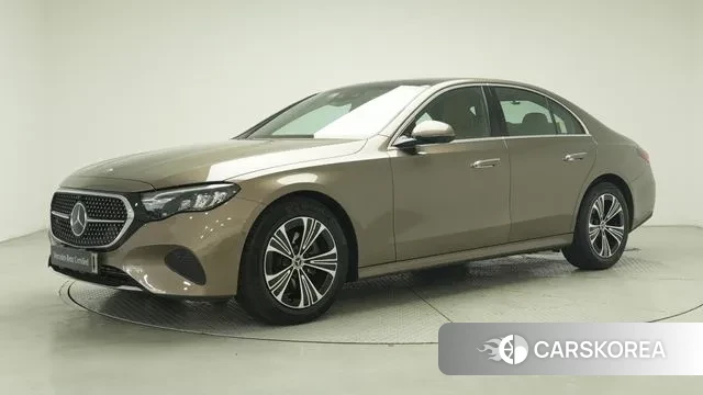 Mercedes-Benz E-Class W214 2024 Коричневый из Кореи