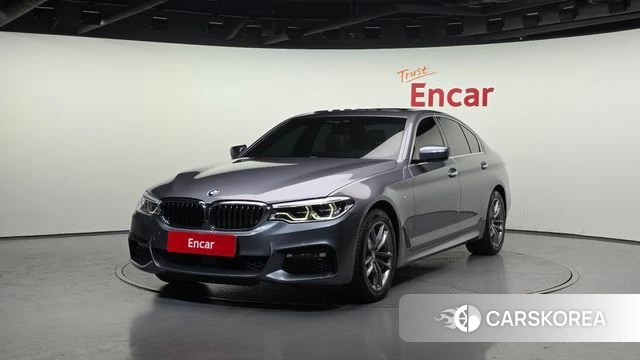 BMW 5 Series (G30) 2018 Серый из Кореи