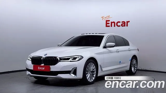 BMW 5 Series (G30) 2023 Белый из Кореи