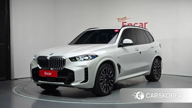 BMW X5 (G05) 2023 Белый из Кореи