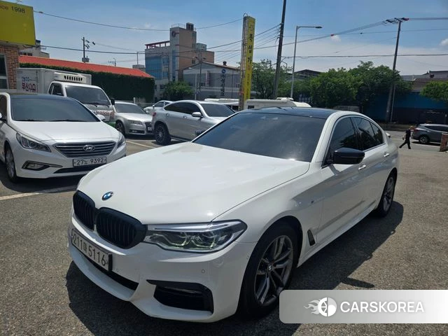 BMW 5 Series (G30) 2018 Белый из Кореи