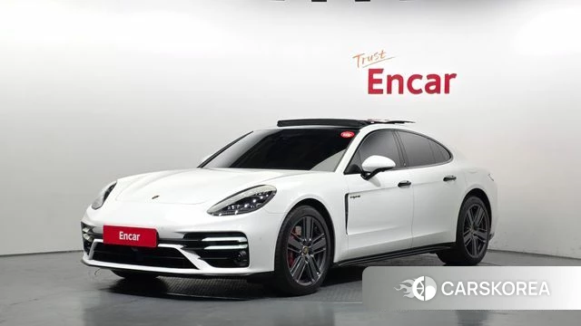Porsche Panamera (971) 2021 Белый из Кореи
