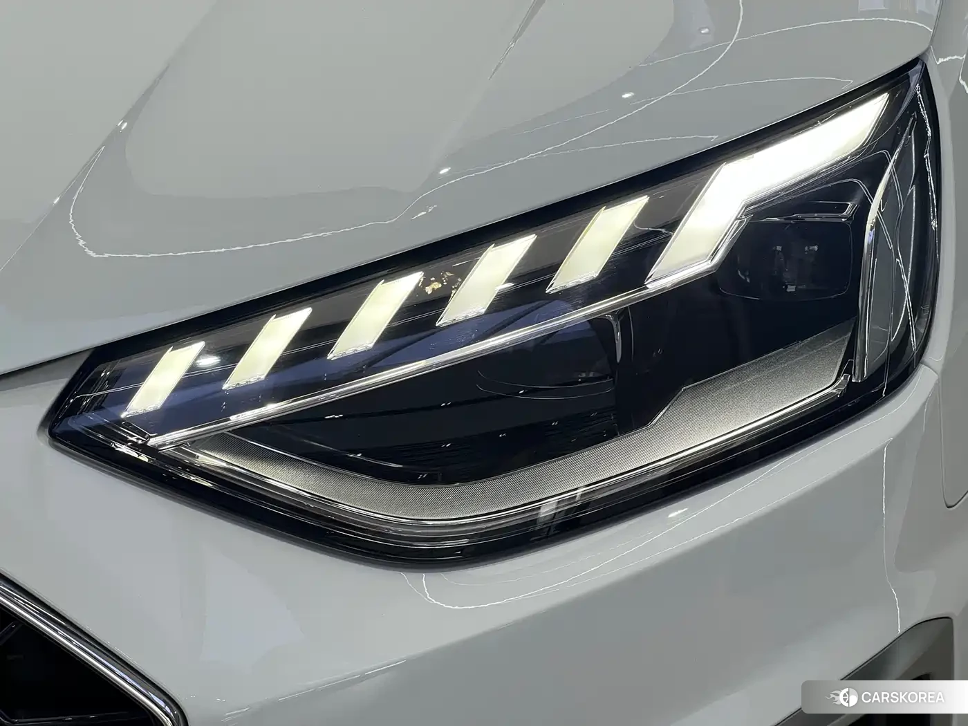 Audi A4L 2025 Белый из Китая
