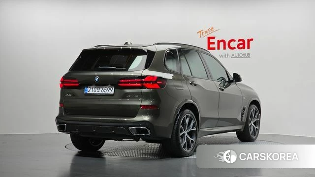 BMW X5 (G05) 2025 Цвет тростника из Кореи