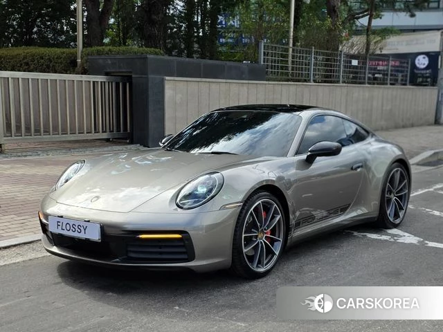 Porsche 911(992) 2021 Черный из Кореи
