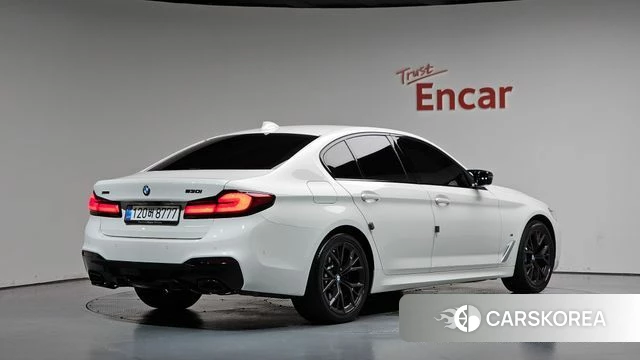 BMW 5 Series (G30) 2020 Белый из Кореи