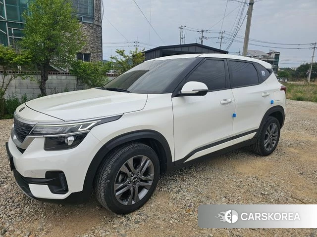 Kia Seltos 2020 Белый из Кореи