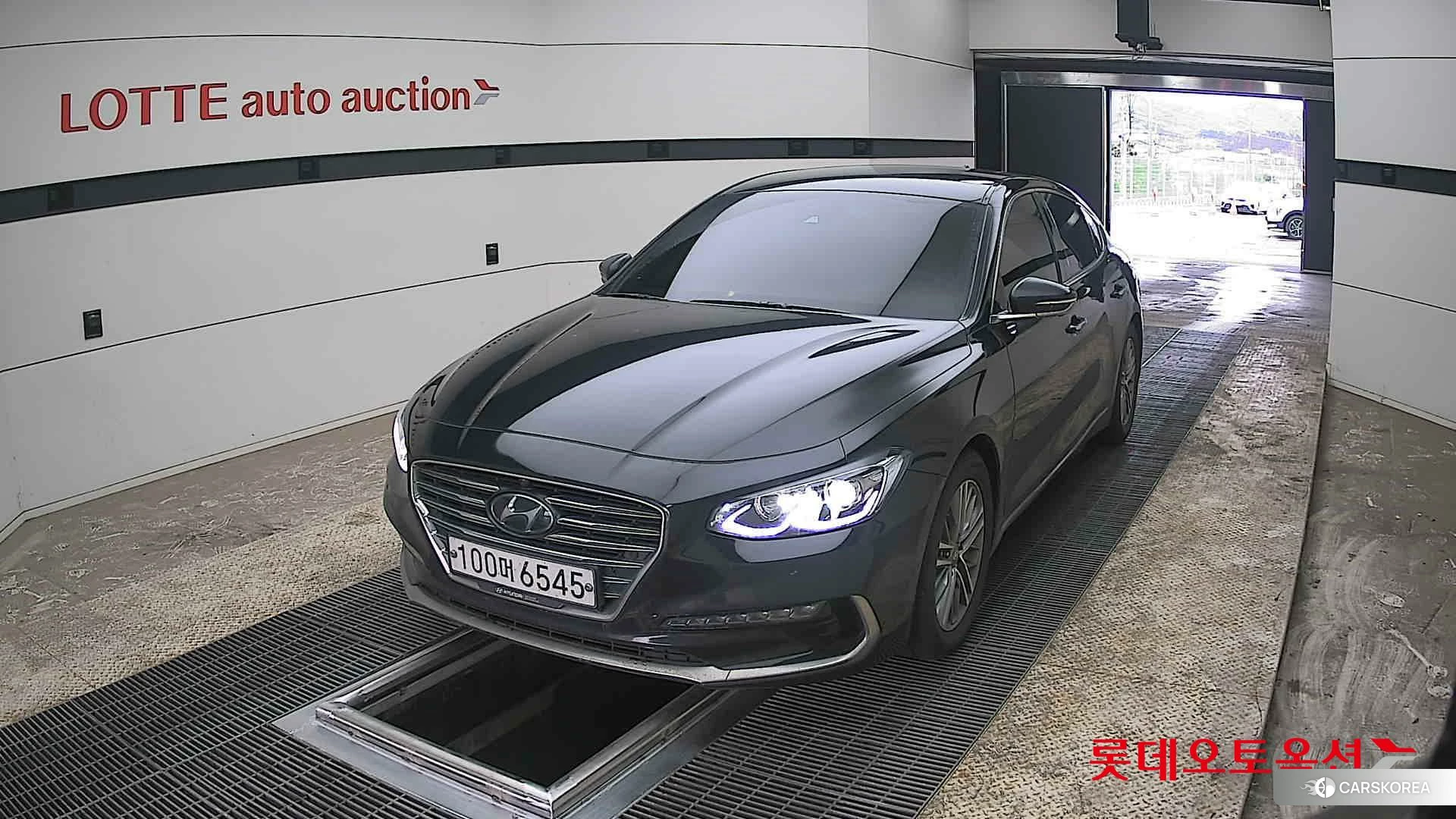 Hyundai Grandeur 2019 Черный из Кореи