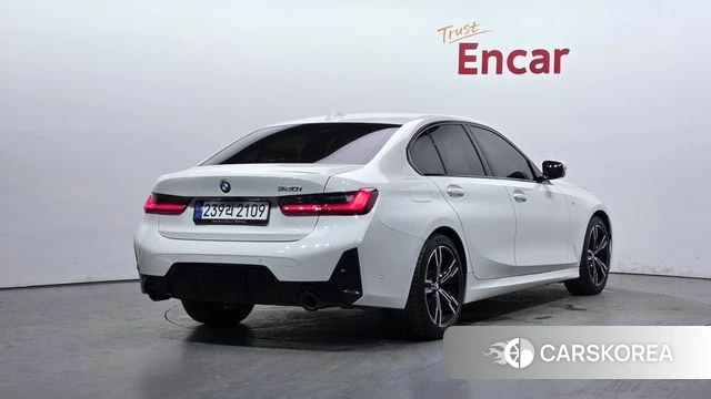 BMW 3 Series (G20) 2023 Белый из Кореи