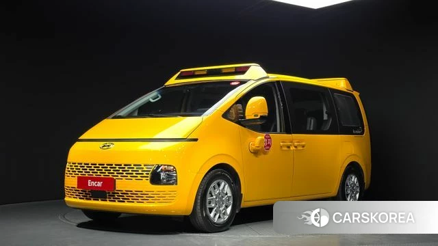 Hyundai Staria 2022 Желтый из Кореи