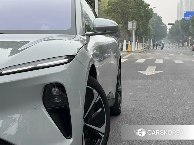 Weilai ET5T 2025 Серебристо-серый из Китая