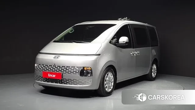 Hyundai Staria 2022 Серебряный из Кореи