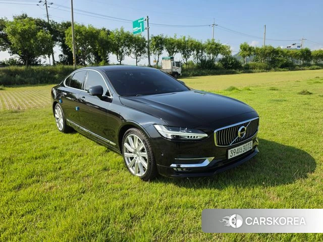 Volvo S90 2018 Черный из Кореи