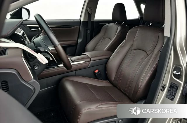Lexus RX 2021 Серебристо-серый из Китая