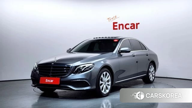 Mercedes-Benz E-Class W213 2018 Серый из Кореи