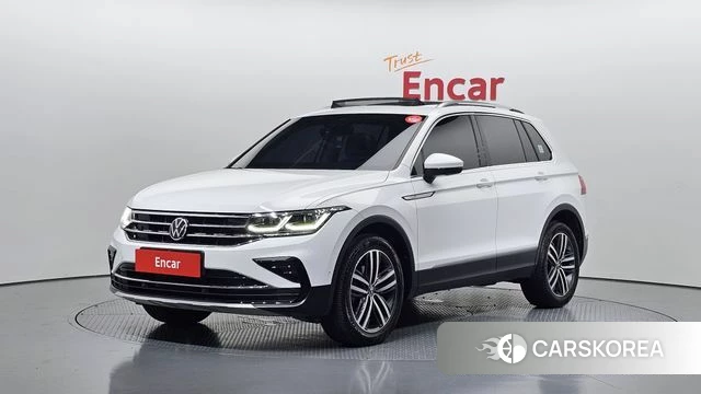 Volkswagen Tiguan second Generation 2022 Белый из Кореи