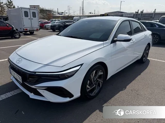 Hyundai The New Avante (CN7) 2025 Белый из Кореи