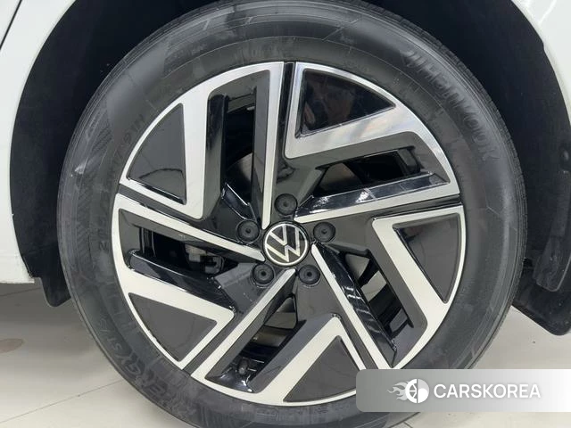 Volkswagen Sagitar 2022 Белый из Китая