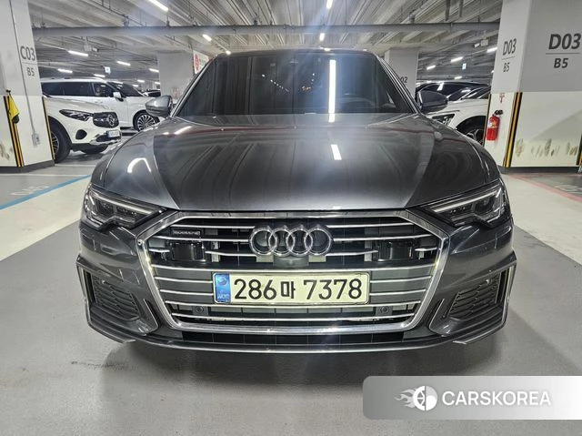 Audi A6 (C8) 2021 Серый из Кореи