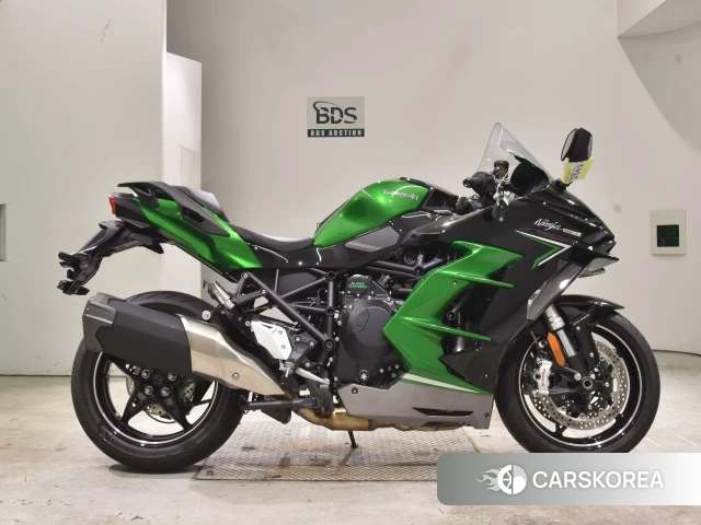 Проданный Kawasaki NINJA H2 SX SE 2022 из Японии