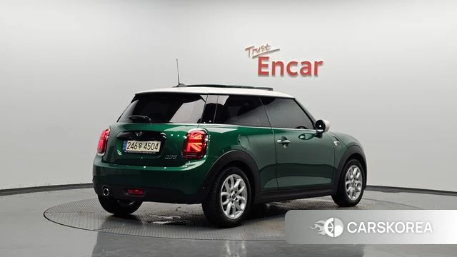 Mini Cooper 2021 Зеленый из Кореи