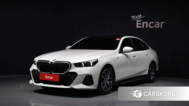 BMW 5 Series (G60) 2024 Белый из Кореи