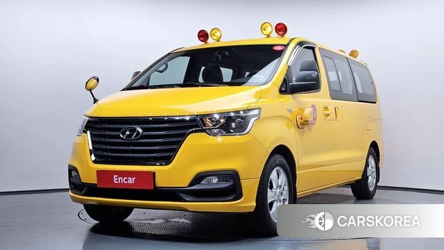 Hyundai The New Grand Starex 2021 Желтый из Кореи