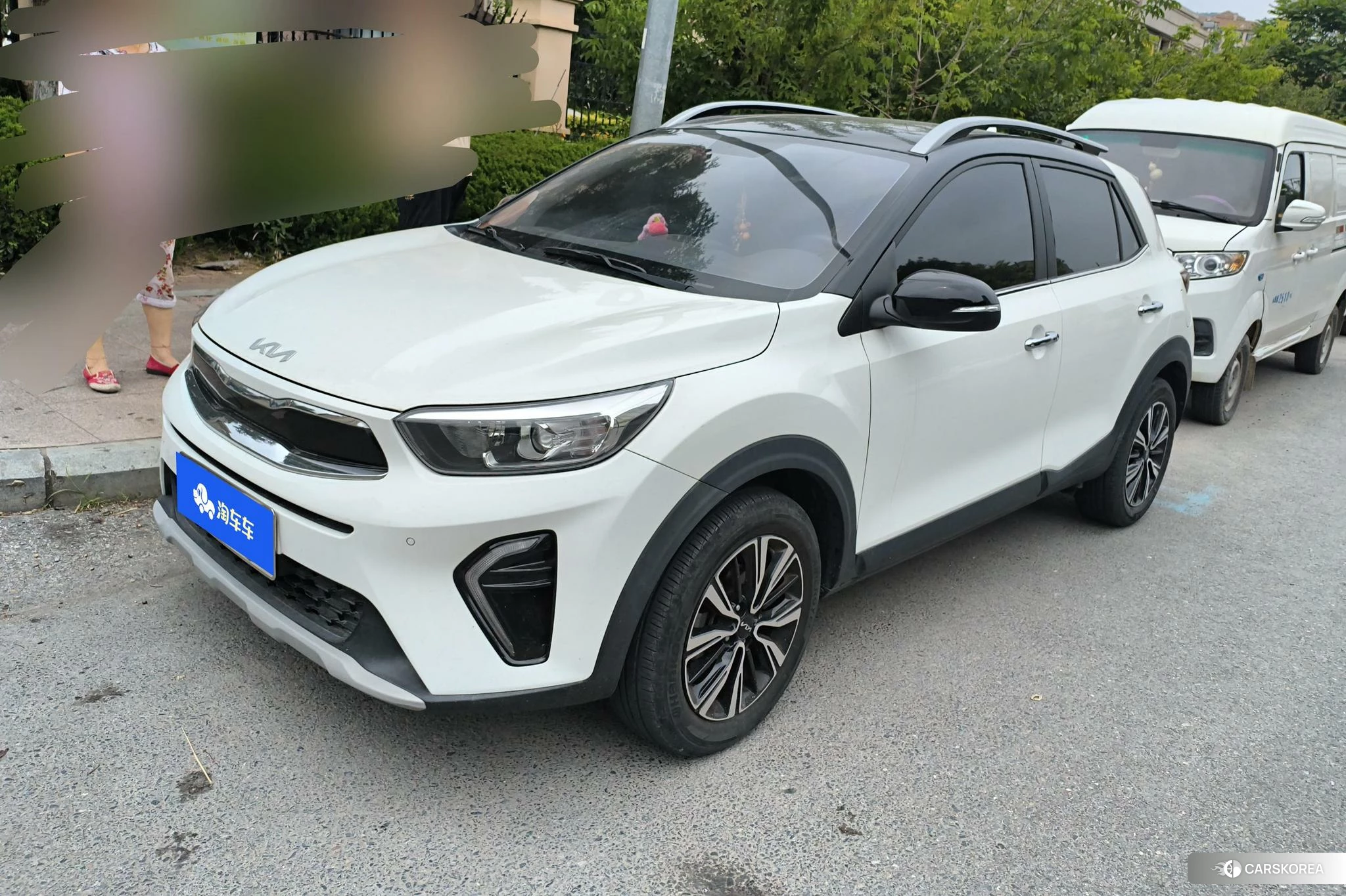 Kia Yi Ran 2021 Белый из Китая