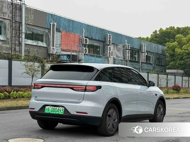 Zero-running car Zero run C11 2024 Серебристо-серый из Китая