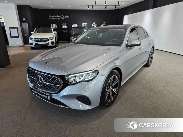 Mercedes-Benz E-Class W214 2025 Серебряный из Кореи