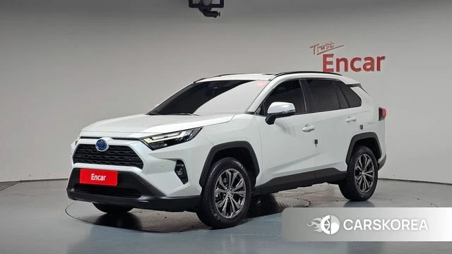 Toyota RAV4 5th Generation 2024 Белый из Кореи
