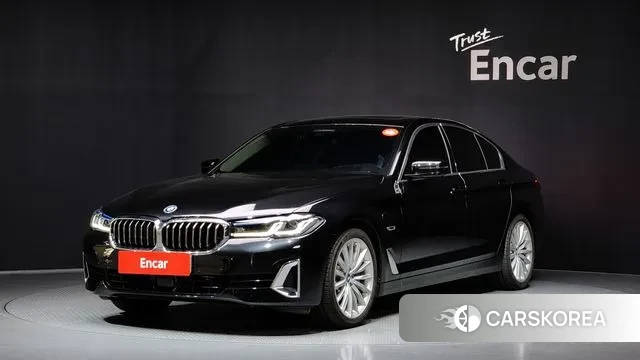 BMW 5 Series (G30) 2023 Черный из Кореи