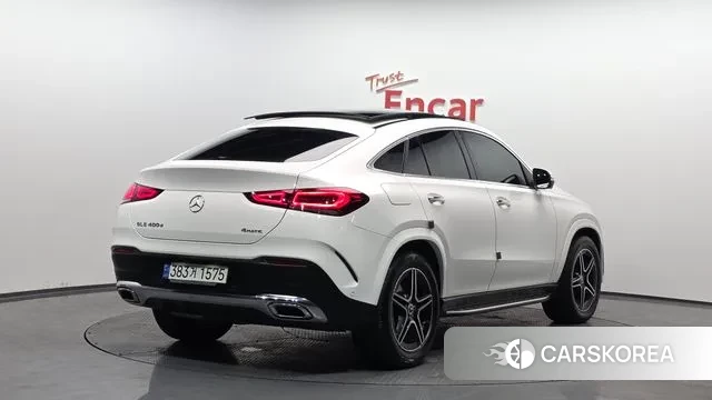 Mercedes-Benz GLE-Class W167 2021 Белый из Кореи