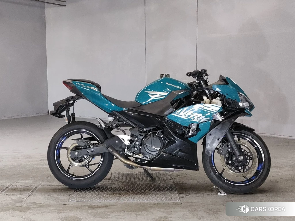 Проданный Kawasaki NINJA 400 2021 из Японии, фото 2
