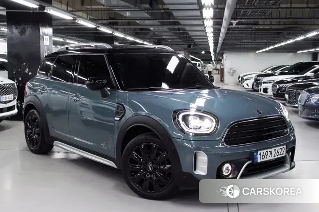 Mini Cooper D Countryman 2020 Темно-зеленый из Кореи