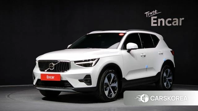 Volvo XC40 2024 Белый из Кореи