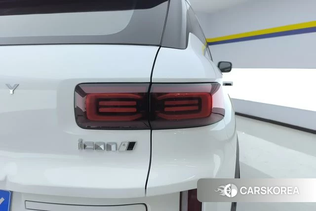 Geely Automobile Geely ICON 2023 Белый из Китая