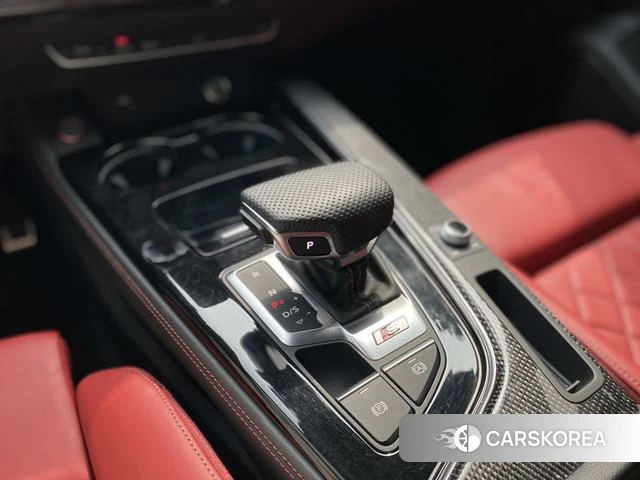 Audi S4 2023 Красный из Китая