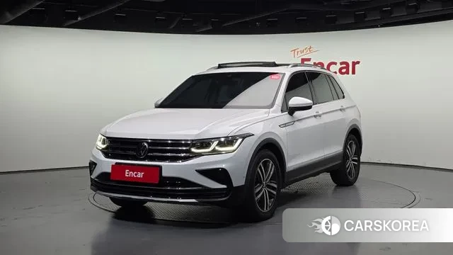 Volkswagen Tiguan second Generation 2023 Белый из Кореи