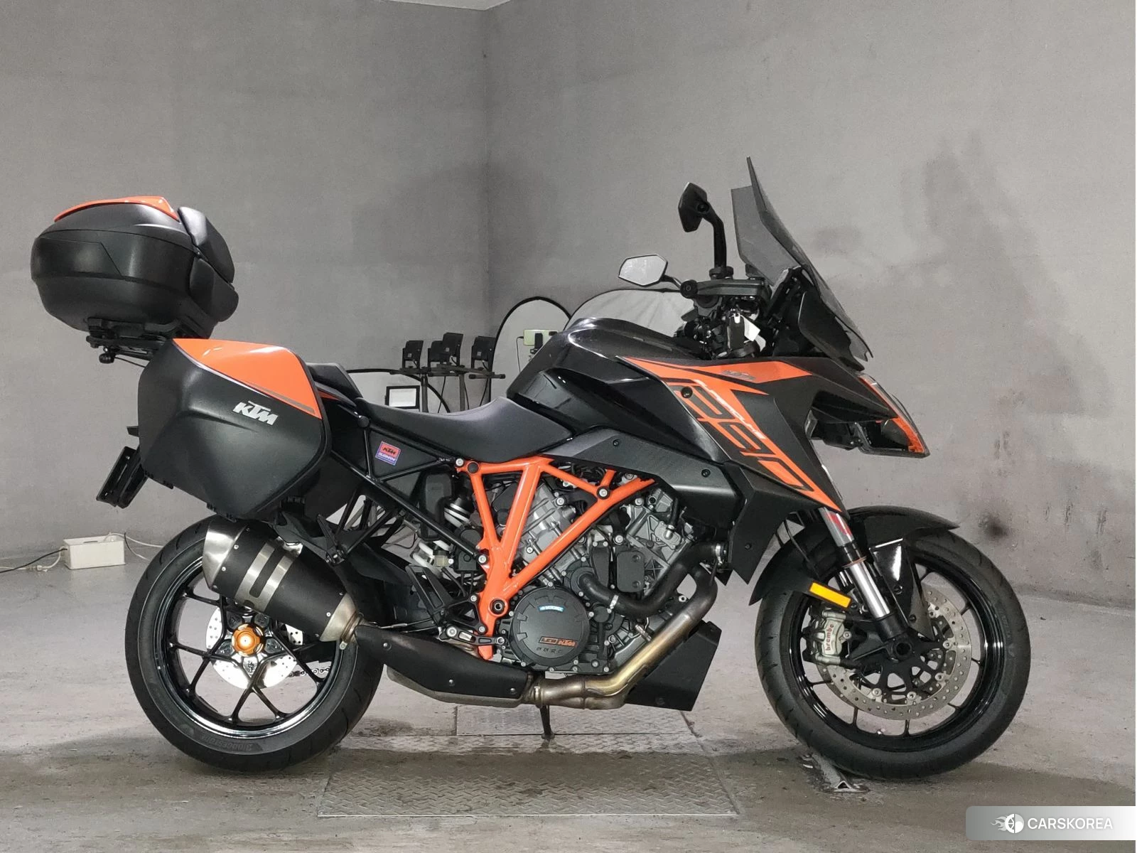 Проданный KTM 1290 SUPER DUKE GT 2019 из Японии, фото 2