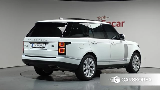 Land Rover Range Rover 4th Generation 2019 Белый из Кореи