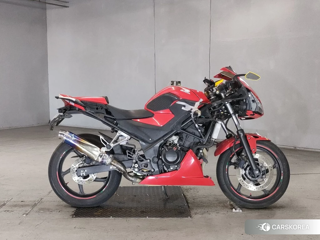 Проданный Honda CBR250R 2016 из Японии, фото 2